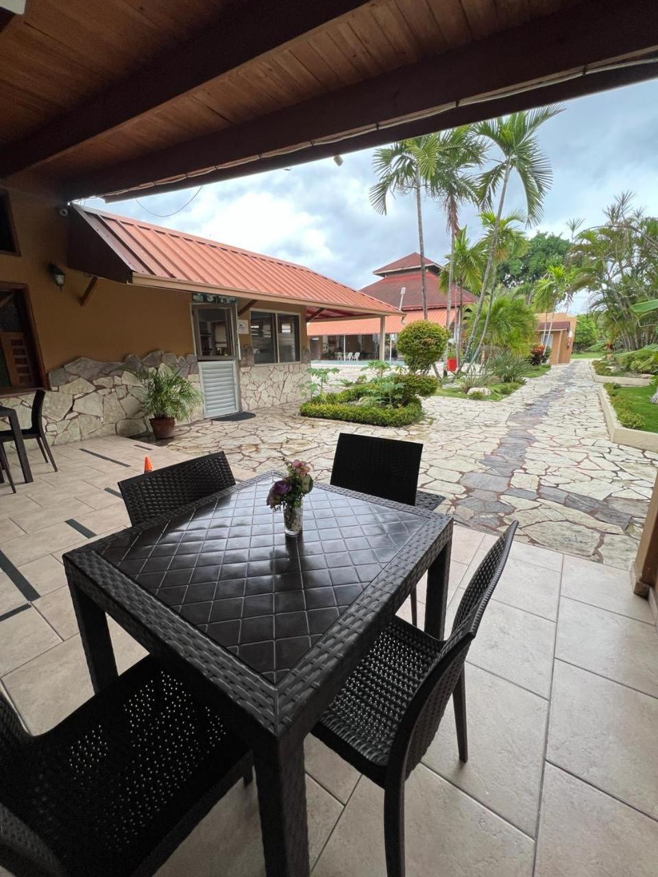 Hotel Tropicana Santo Domingo La Viva Екстер'єр фото