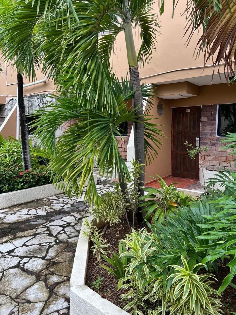 Hotel Tropicana Santo Domingo La Viva Екстер'єр фото