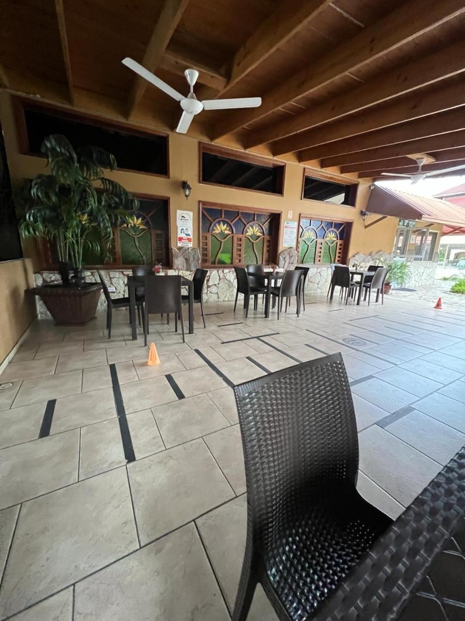 Hotel Tropicana Santo Domingo La Viva Екстер'єр фото