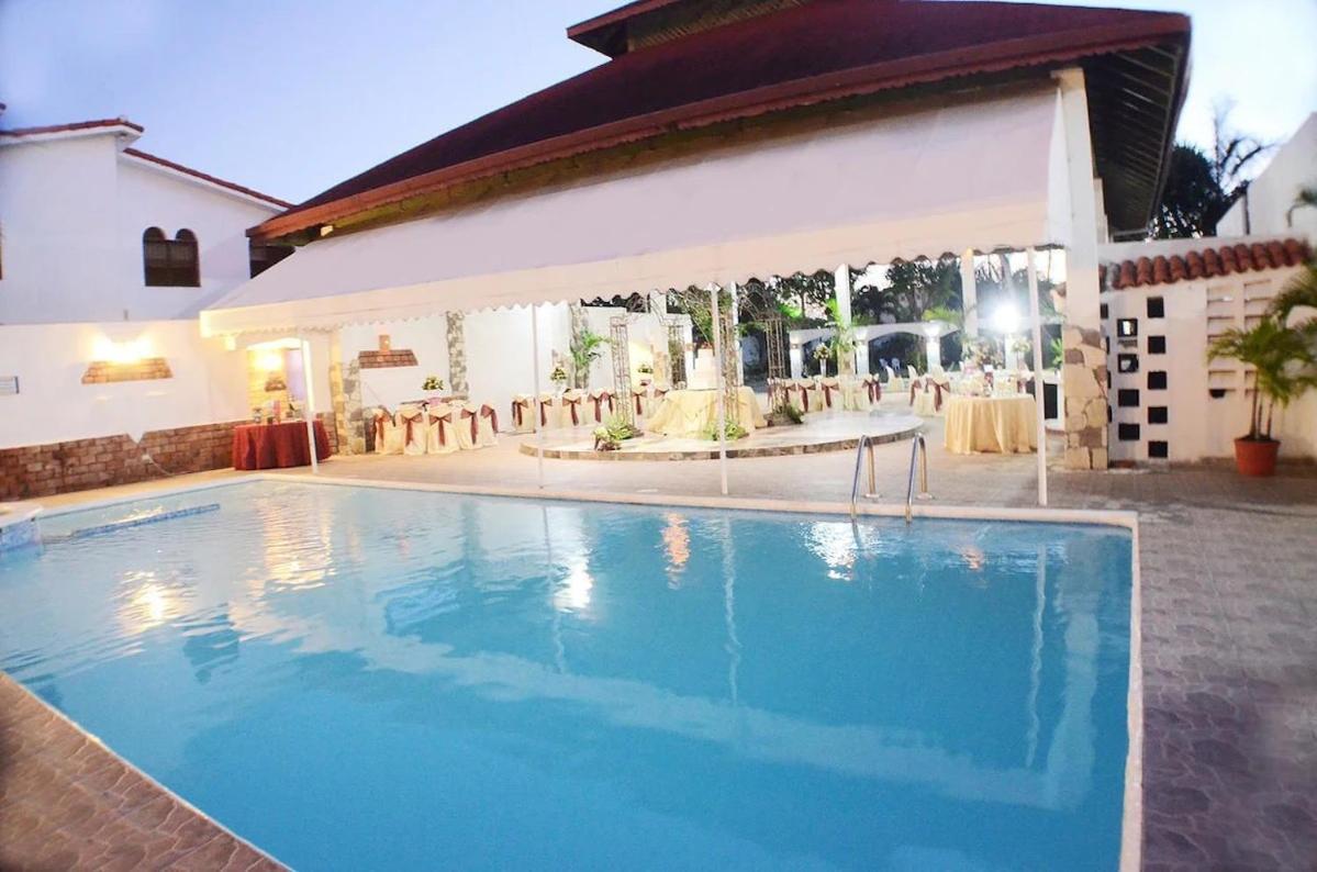 Hotel Tropicana Santo Domingo La Viva Екстер'єр фото