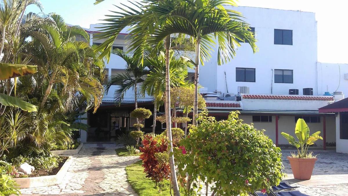 Hotel Tropicana Santo Domingo La Viva Екстер'єр фото